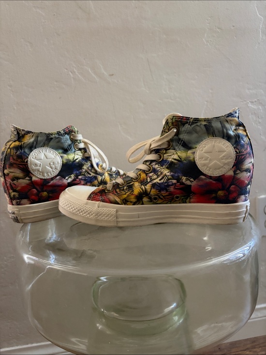 Converse Shoes - Converse High Top hidden wedge Sneakers - Multicolor Floral Print
